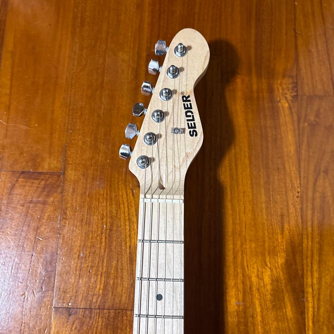 SELDERエレキギター (ソフトケース、シールドケーブル付属)