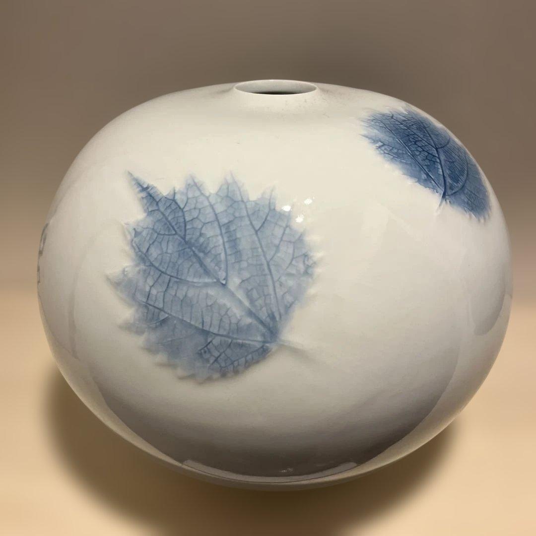 木の葉模様　壺